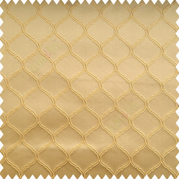 Golden color traditional design ogee patterns texture embroidery with polyester thick fabric main curtain